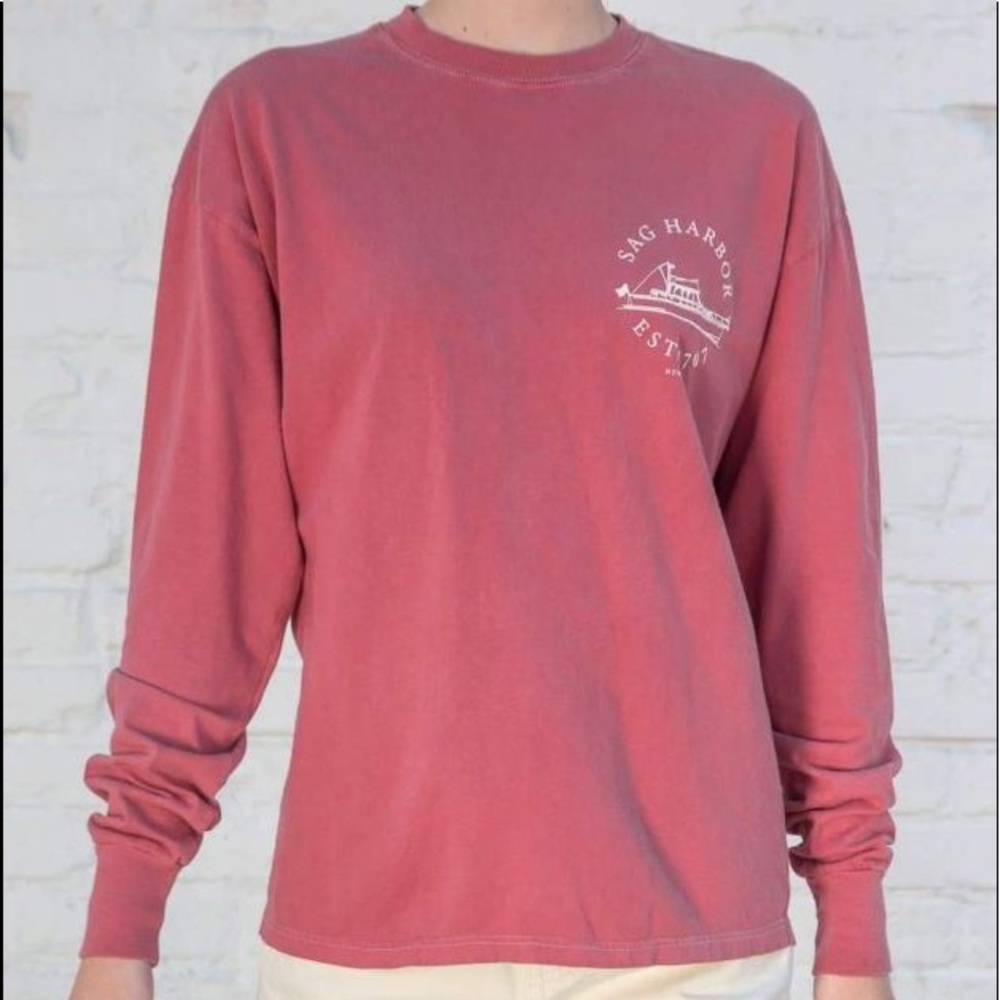 brandy melville/john galt red sag harbor long sleeve tee